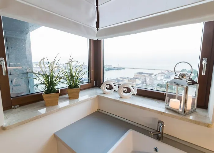 Ocean Dream - Sea Towers * غدينيا